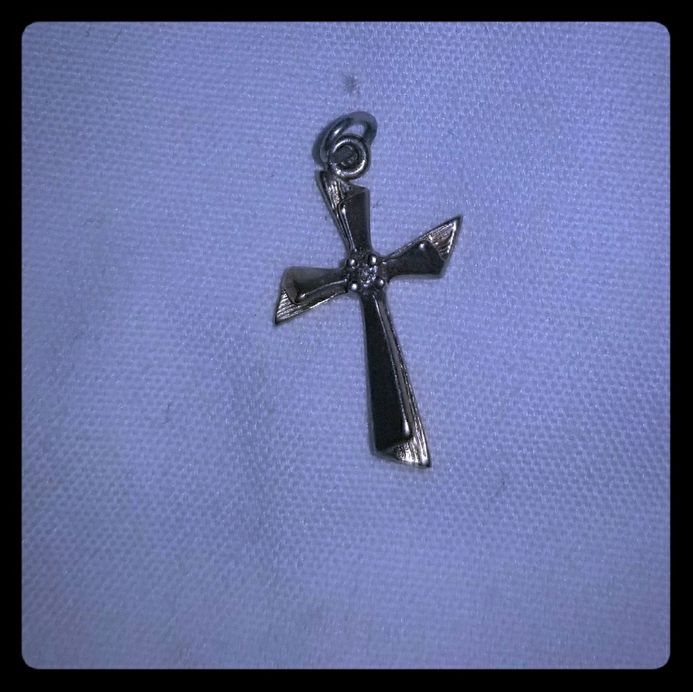 P10k Cross charm